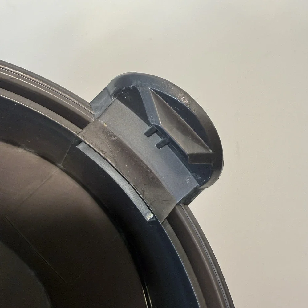 Dyson dc33 vacuum